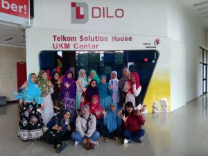 Arisan Ilmu Surabaya: Etika Menulis dan Video Blogging