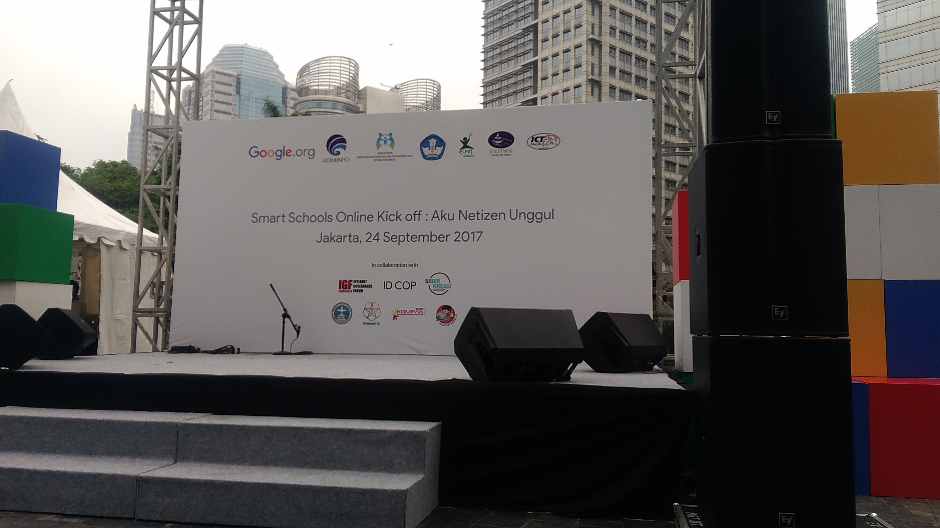 Smart Schools Online Kick-Off: Aku Netizen Unggul