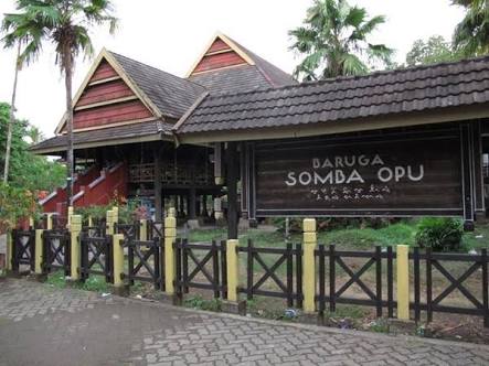 Keliling Makassar