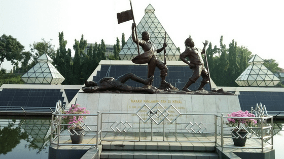 Wisata Sejarah Kota Surabaya